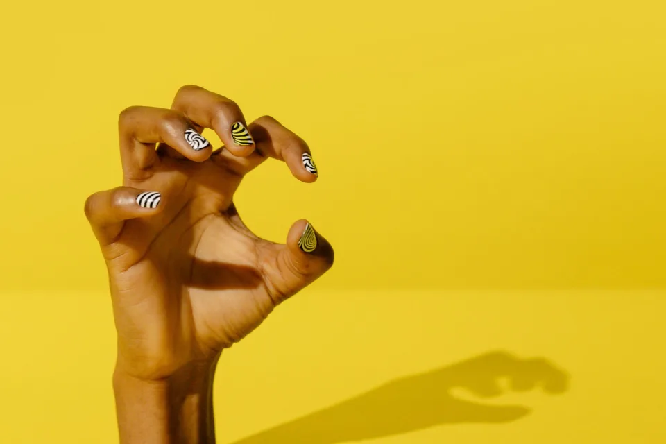 Mẫu nail vẽ hoa